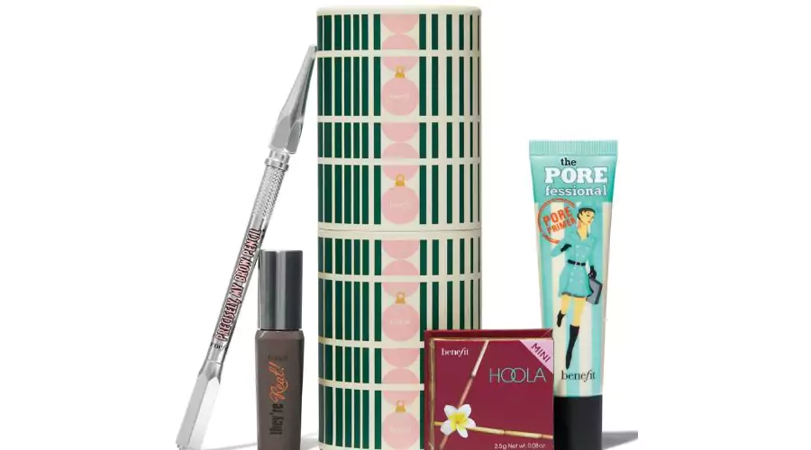 Benefit giftin goodies gift set