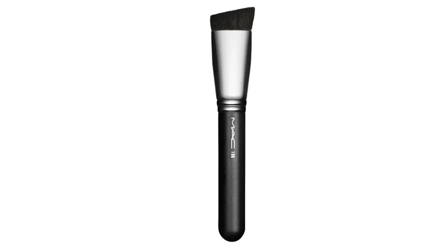 Mac 196 Flat Top Foundation Brush